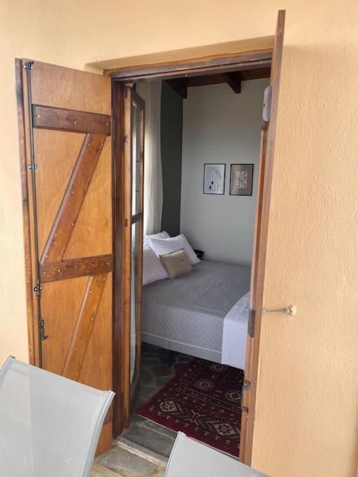 Almond Home Livadia  Экстерьер фото