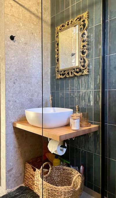 Almond Home Livadia  Экстерьер фото